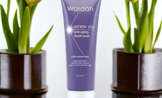 Wardah Renew You Anti Aging Facial Wash